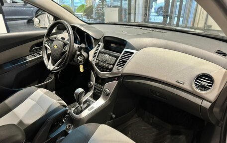 Chevrolet Cruze II, 2012 год, 750 000 рублей, 9 фотография