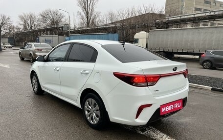 KIA Rio IV, 2017 год, 1 250 000 рублей, 12 фотография