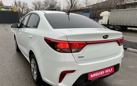 KIA Rio IV, 2017 год, 1 250 000 рублей, 16 фотография