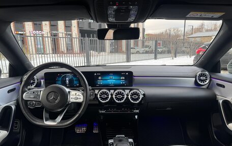 Mercedes-Benz CLA, 2019 год, 3 200 000 рублей, 3 фотография