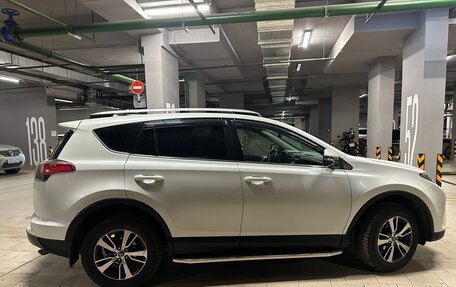 Toyota RAV4, 2016 год, 2 990 000 рублей, 7 фотография