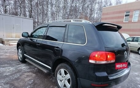 Volkswagen Touareg III, 2005 год, 750 000 рублей, 6 фотография