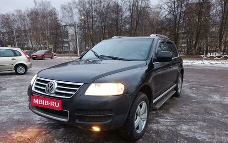 Volkswagen Touareg III, 2005 год, 750 000 рублей, 13 фотография