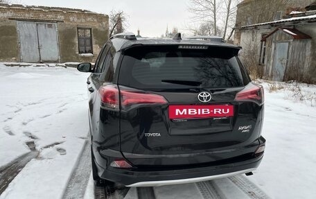 Toyota RAV4, 2015 год, 2 250 000 рублей, 8 фотография