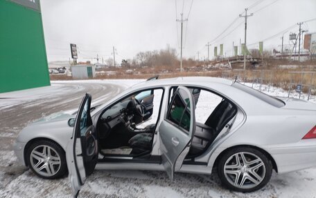 Mercedes-Benz C-Класс, 2005 год, 925 000 рублей, 20 фотография