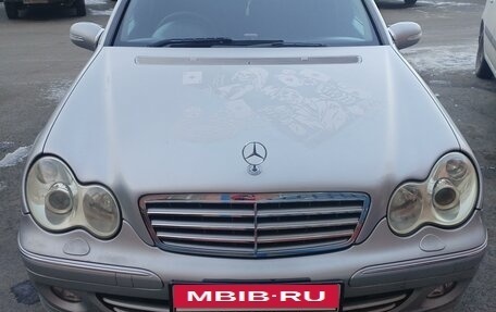 Mercedes-Benz C-Класс, 2005 год, 925 000 рублей, 36 фотография