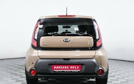 KIA Soul II рестайлинг, 2015 год, 1 560 000 рублей, 6 фотография