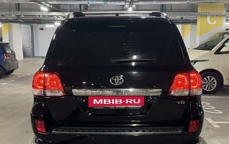 Toyota Land Cruiser 200, 2011 год, 3 050 000 рублей, 3 фотография