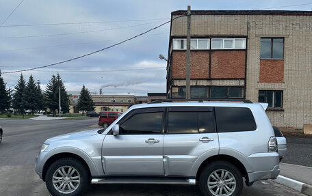 Mitsubishi Pajero IV, 2012 год, 2 300 000 рублей, 5 фотография