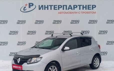 Renault Sandero II рестайлинг, 2015 год, 780 000 рублей, 1 фотография