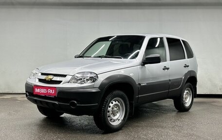 Chevrolet Niva I рестайлинг, 2018 год, 850 000 рублей, 1 фотография