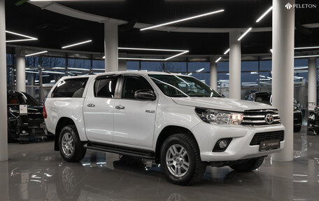 Toyota Hilux VIII, 2020 год, 4 550 000 рублей, 2 фотография