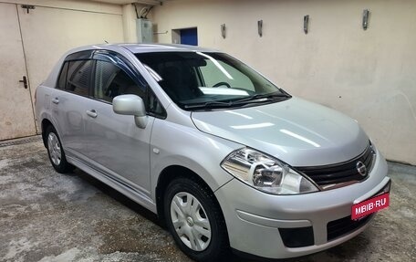 Nissan Tiida, 2011 год, 890 000 рублей, 1 фотография