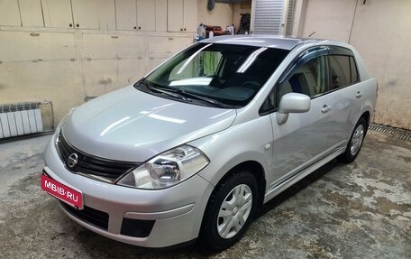 Nissan Tiida, 2011 год, 890 000 рублей, 2 фотография