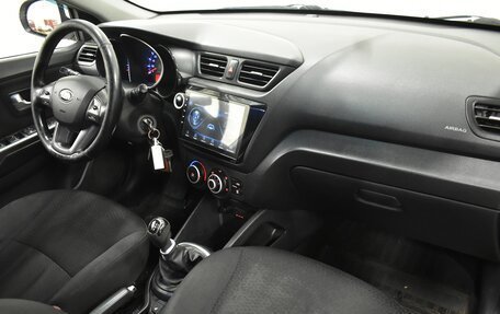 KIA Rio III рестайлинг, 2013 год, 750 000 рублей, 5 фотография