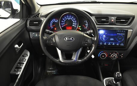 KIA Rio III рестайлинг, 2013 год, 750 000 рублей, 6 фотография