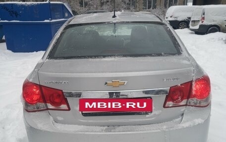 Chevrolet Cruze II, 2014 год, 670 000 рублей, 2 фотография