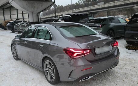 Mercedes-Benz A-Класс, 2019 год, 2 700 000 рублей, 6 фотография