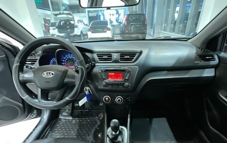 KIA Rio III рестайлинг, 2011 год, 939 000 рублей, 16 фотография