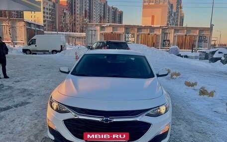 Chevrolet Malibu IX, 2022 год, 3 050 000 рублей, 6 фотография