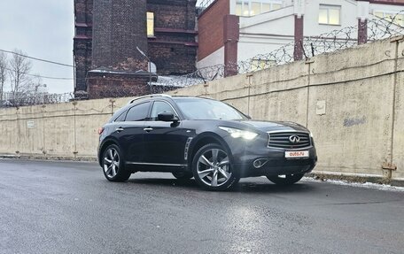 Infiniti FX II, 2013 год, 2 000 000 рублей, 2 фотография