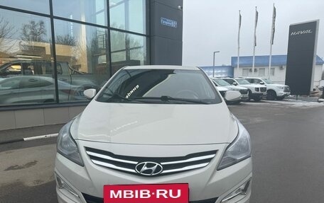 Hyundai Solaris II рестайлинг, 2015 год, 1 049 000 рублей, 2 фотография