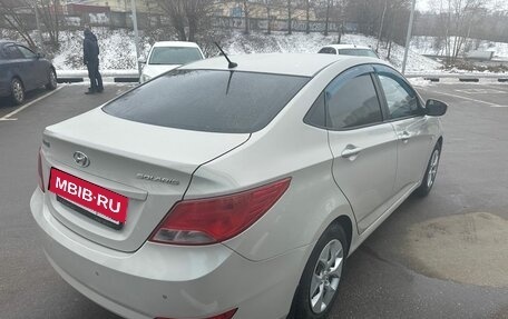 Hyundai Solaris II рестайлинг, 2015 год, 1 049 000 рублей, 5 фотография