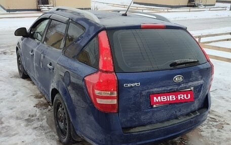 KIA cee'd I рестайлинг, 2009 год, 850 000 рублей, 9 фотография