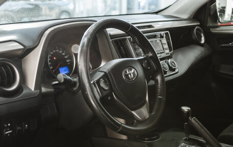 Toyota RAV4, 2013 год, 1 780 000 рублей, 11 фотография