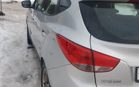 Hyundai ix35 I рестайлинг, 2012 год, 1 350 000 рублей, 2 фотография