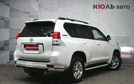 Toyota Land Cruiser Prado 150 рестайлинг 2, 2011 год, 3 050 000 рублей, 6 фотография