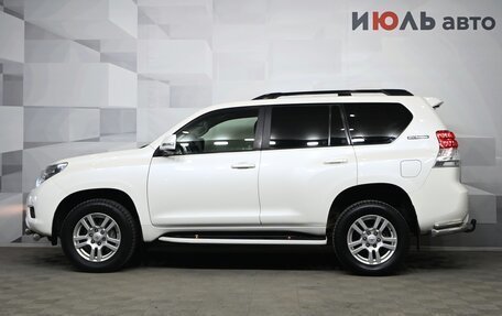 Toyota Land Cruiser Prado 150 рестайлинг 2, 2011 год, 3 050 000 рублей, 7 фотография