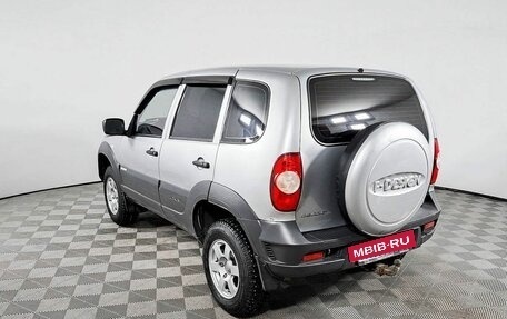 Chevrolet Niva I рестайлинг, 2015 год, 516 000 рублей, 8 фотография