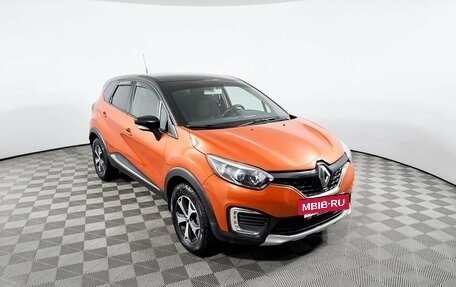 Renault Kaptur I рестайлинг, 2018 год, 1 974 000 рублей, 3 фотография