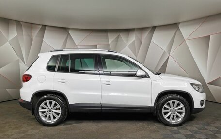 Volkswagen Tiguan I, 2016 год, 1 895 000 рублей, 6 фотография