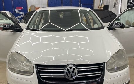 Volkswagen Jetta VI, 2009 год, 600 000 рублей, 1 фотография