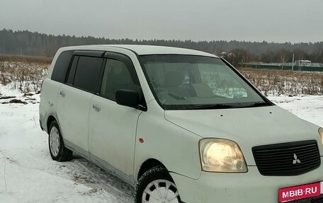 Mitsubishi Dion I рестайлинг, 2000 год, 250 000 рублей, 1 фотография