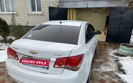 Chevrolet Cruze II, 2014 год, 1 000 000 рублей, 5 фотография