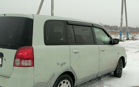 Mitsubishi Dion I рестайлинг, 2000 год, 250 000 рублей, 3 фотография