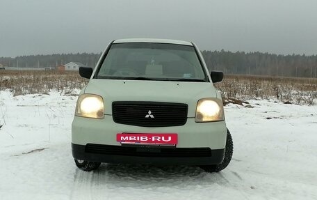 Mitsubishi Dion I рестайлинг, 2000 год, 250 000 рублей, 7 фотография