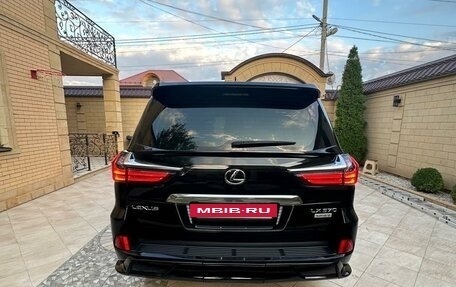 Lexus LX III, 2017 год, 8 000 000 рублей, 15 фотография