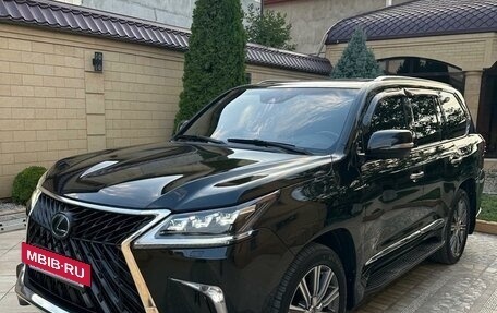 Lexus LX III, 2017 год, 8 000 000 рублей, 5 фотография