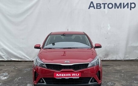 KIA Rio IV, 2020 год, 1 820 000 рублей, 2 фотография