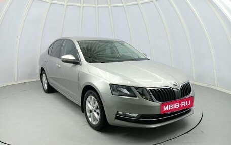 Skoda Octavia, 2017 год, 1 760 000 рублей, 3 фотография