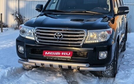 Toyota Land Cruiser 200, 2012 год, 4 950 000 рублей, 3 фотография