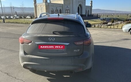 Infiniti FX II, 2013 год, 1 850 000 рублей, 2 фотография