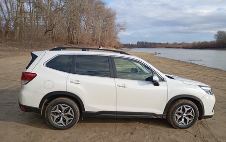 Subaru Forester, 2018 год, 2 400 000 рублей, 5 фотография