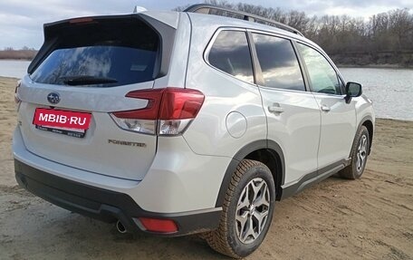 Subaru Forester, 2018 год, 2 400 000 рублей, 13 фотография