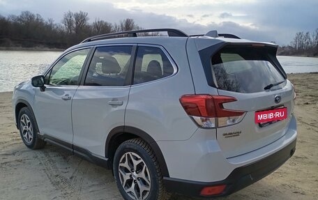 Subaru Forester, 2018 год, 2 400 000 рублей, 10 фотография