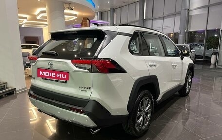 Toyota RAV4, 2024 год, 4 990 000 рублей, 5 фотография